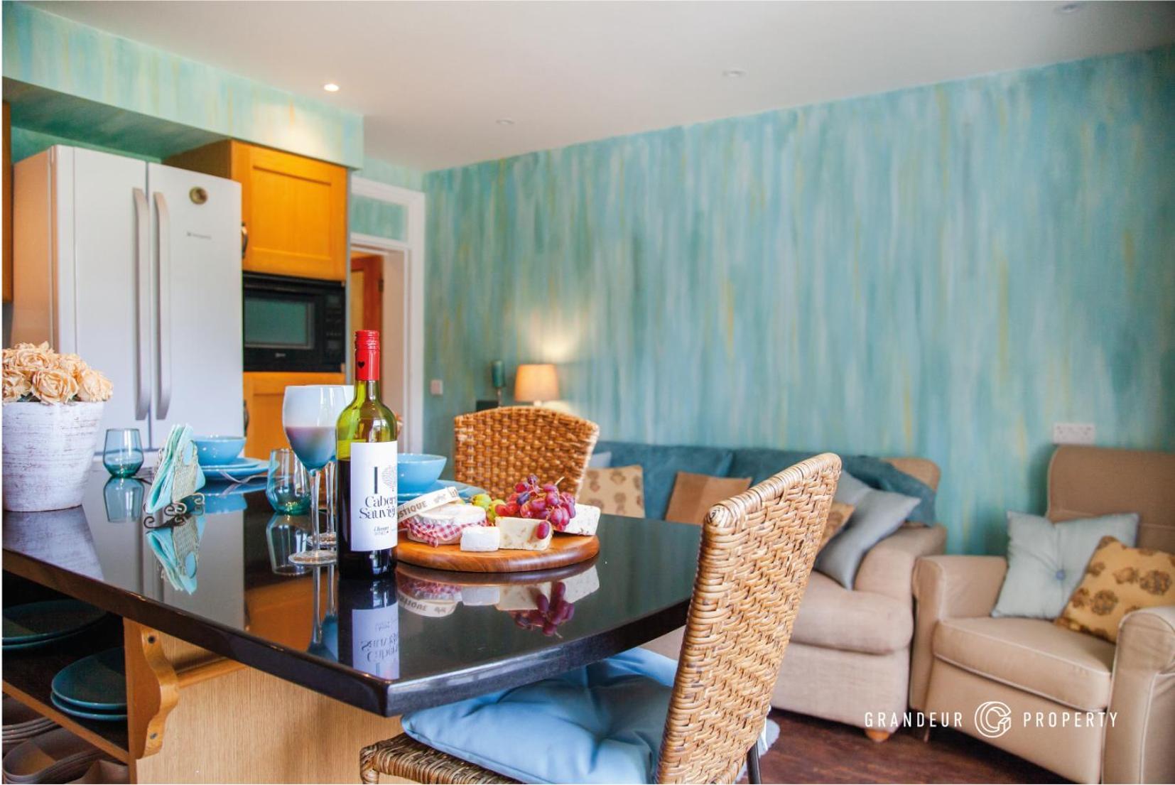 The Gardenside Apartment By Grandeur Property Bournemouth Bagian luar foto