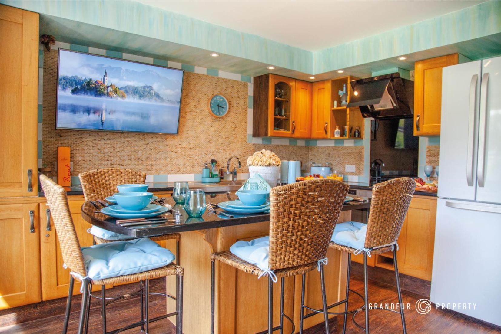 The Gardenside Apartment By Grandeur Property Bournemouth Bagian luar foto