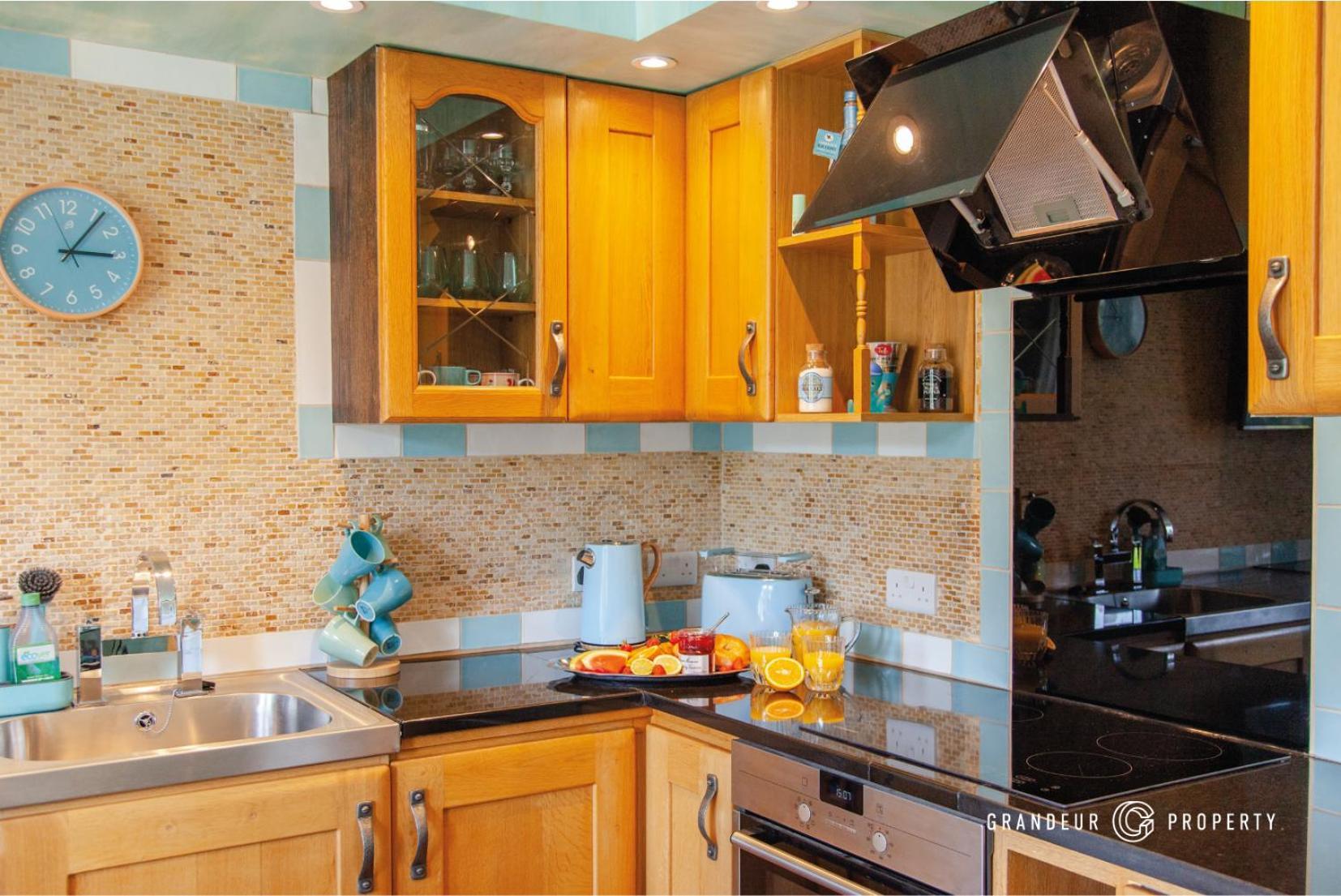 The Gardenside Apartment By Grandeur Property Bournemouth Bagian luar foto